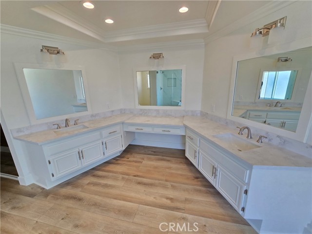 Detail Gallery Image 14 of 47 For 1013 Cannonade Cir, Costa Mesa,  CA 92626 - 5 Beds | 3 Baths