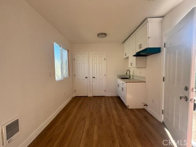 2214 East 111th photo 12