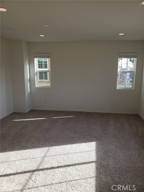 Detail Gallery Image 6 of 18 For 7286 Medley Lane, Fontana,  CA 92336 - 3 Beds | 2/1 Baths