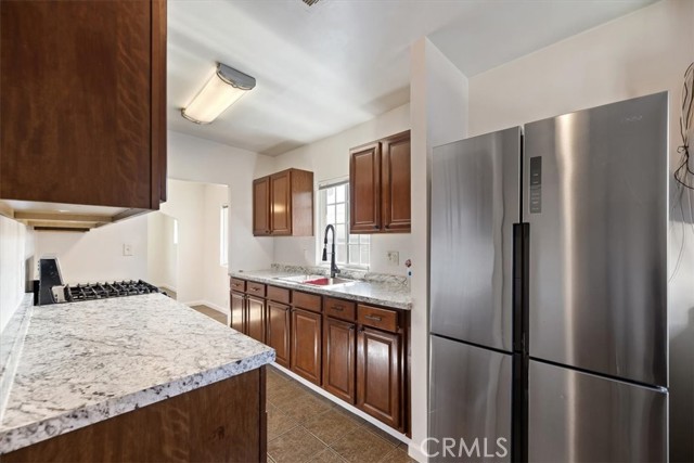 Detail Gallery Image 19 of 37 For 10779 Barlow, Lynwood,  CA 90262 - 2 Beds | 1 Baths