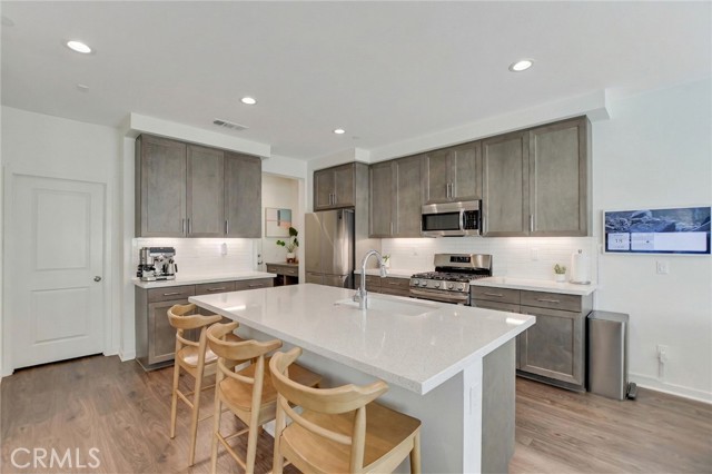 Detail Gallery Image 17 of 43 For 31969 Monet, Yucaipa,  CA 92399 - 3 Beds | 2/1 Baths