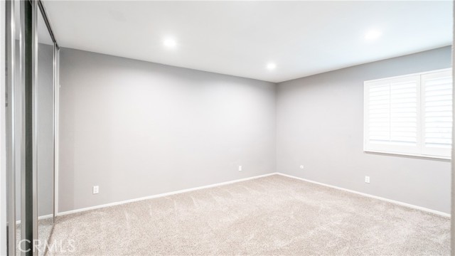 Detail Gallery Image 18 of 32 For 10055 Melinda Way #4,  Northridge,  CA 91325 - 3 Beds | 2/1 Baths