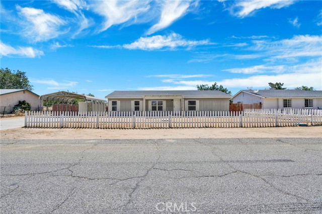 Detail Gallery Image 2 of 34 For 40151 179th St, Palmdale,  CA 93591 - 3 Beds | 2 Baths