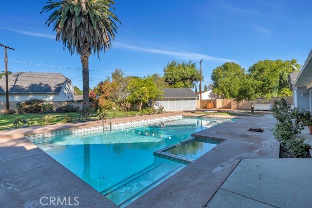 Image 26 of 35 For 9731 Rathburn