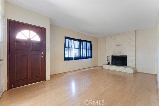 962 E Sandra Avenue, Arcadia CA: https://media.crmls.org/medias/8d5602f0-c80c-4e59-b709-5907b5cd5cf8.jpg