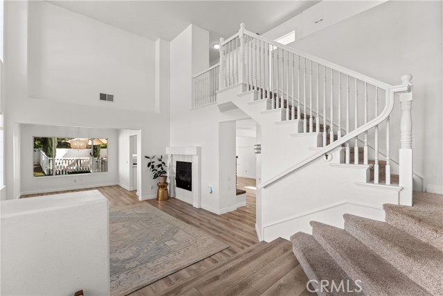 Detail Gallery Image 5 of 54 For 31582 Golden Lion, Temecula,  CA 92591 - 5 Beds | 3 Baths