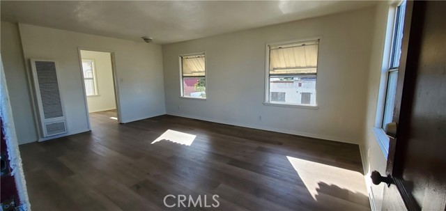 2290 Locust Avenue # 5, Long Beach, California 90806, 2 Bedrooms Bedrooms, ,1 BathroomBathrooms,Residential Lease,For Rent,2290 Locust Avenue # 5,CRWS24077015