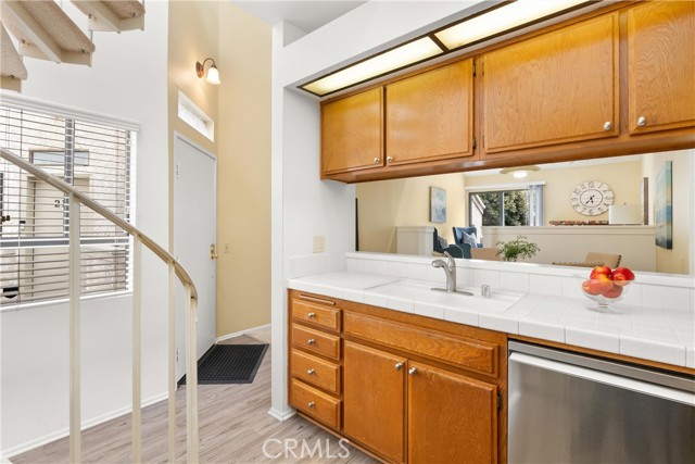 Detail Gallery Image 11 of 38 For 17172 Abalone Lane #211,  Huntington Beach,  CA 92649 - 2 Beds | 2 Baths