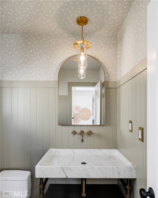 1722 Harper Avenue, Redondo Beach CA: https://media.crmls.org/medias/8d598d09-dcde-48ab-a1ad-e19bde05b440.jpg