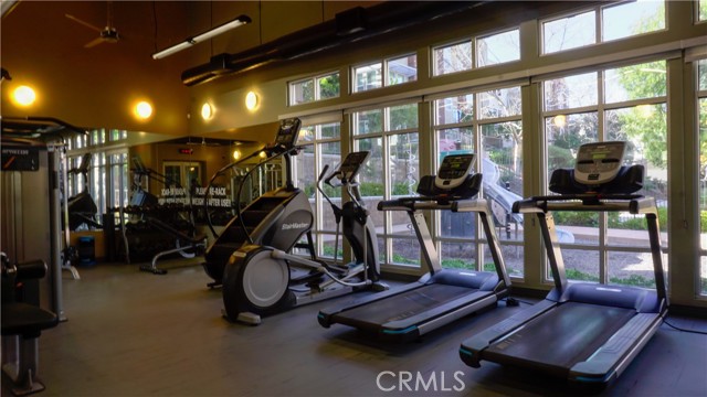 77 Brownstone Way, Aliso Viejo CA: https://media.crmls.org/medias/8d599ec0-b24b-4916-833c-2e75b7dafae1.jpg