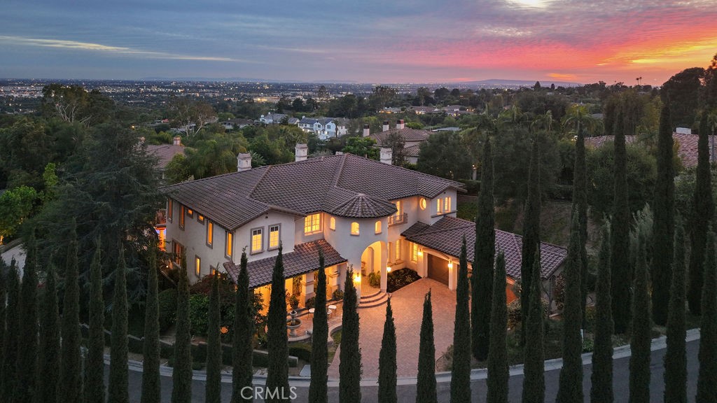 1731 Vista Lomitas