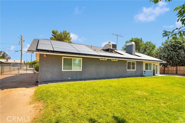 Detail Gallery Image 32 of 45 For 14947 Larch St, Hesperia,  CA 92345 - 3 Beds | 3 Baths