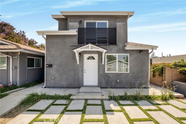Detail Gallery Image 1 of 14 For 11606 Paso Robles Ave, Granada Hills,  CA 91344 - 3 Beds | 2 Baths