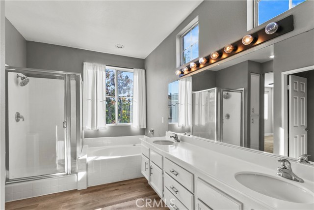 Detail Gallery Image 12 of 15 For 3336 E Rosedale #D,  Orange,  CA 92869 - 3 Beds | 2/1 Baths