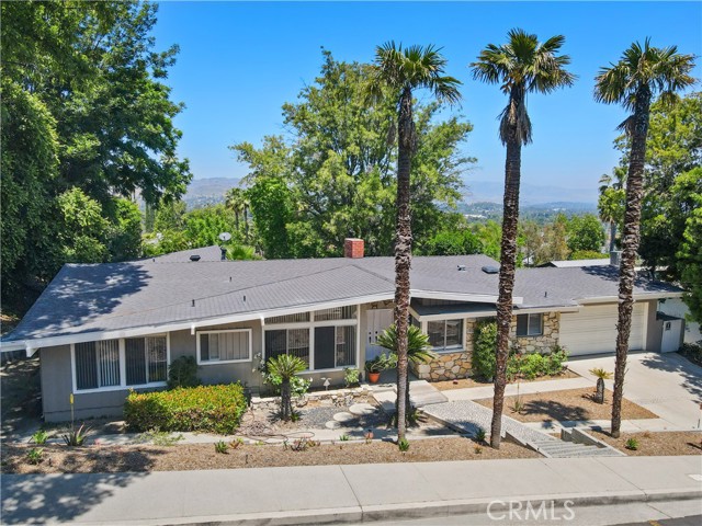 Detail Gallery Image 2 of 30 For 5618 Wilhelmina Ave, Woodland Hills,  CA 91367 - 3 Beds | 2 Baths