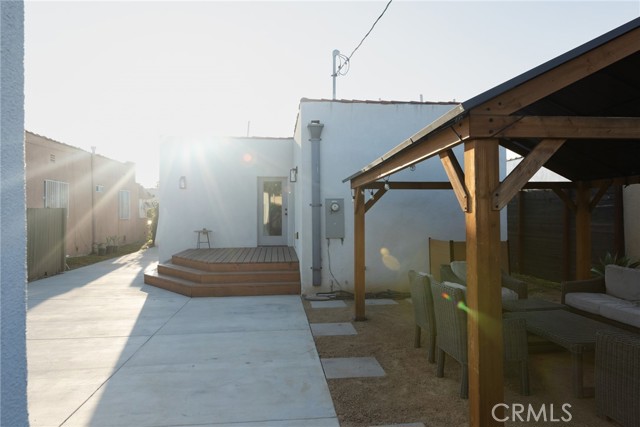 Detail Gallery Image 14 of 57 For 6418 3rd Ave, Los Angeles,  CA 90043 - 3 Beds | 2 Baths