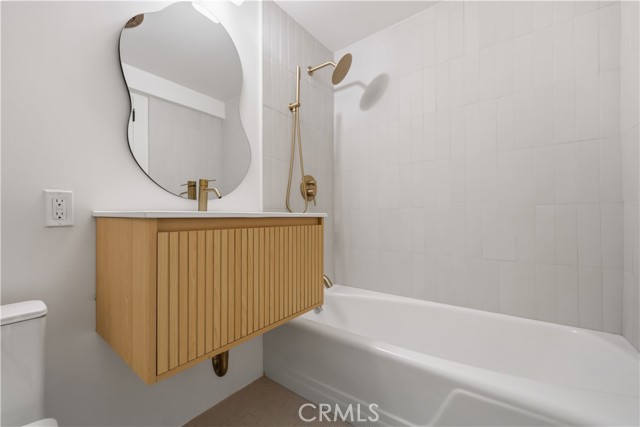 10450 Wilshire Boulevard, 5C photo 21