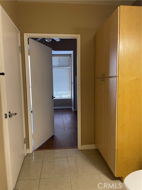 388 E Ocean Boulevard, Long Beach CA: https://media.crmls.org/medias/8d5d9b7b-4a4c-4489-88f6-222543f3ea94.jpg