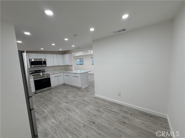 Detail Gallery Image 12 of 40 For 3590 Buchanan St a,  Riverside,  CA 92503 - 2 Beds | 2 Baths