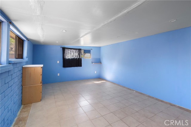 Detail Gallery Image 18 of 24 For 6049 Pennswood Ave, Lakewood,  CA 90712 - 3 Beds | 2 Baths