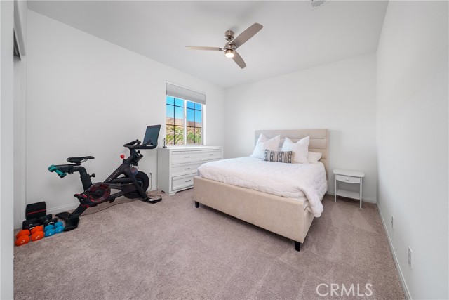 12829 Stags Leap Dr, Riverside CA: https://media.crmls.org/medias/8d5f4e16-26d1-47de-b8ff-bb218136594d.jpg