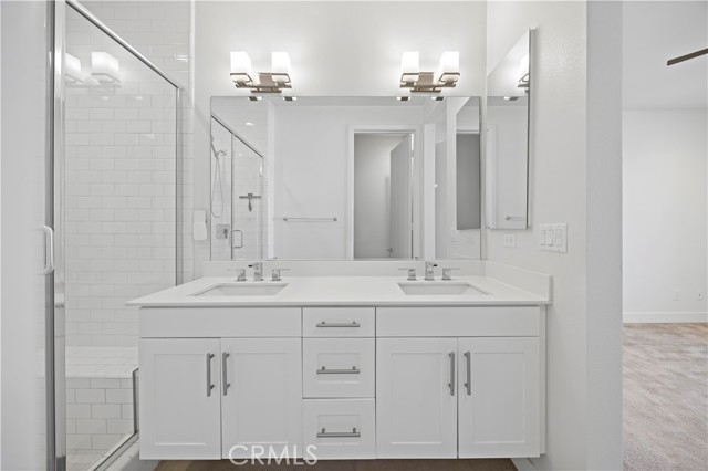 Detail Gallery Image 25 of 37 For 645 W 17th St, Costa Mesa,  CA 92627 - 3 Beds | 2/2 Baths