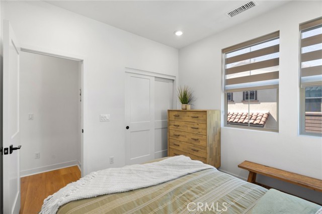 Detail Gallery Image 20 of 29 For 10319 Triple Crown Ln, Cypress,  CA 90720 - 4 Beds | 3/1 Baths