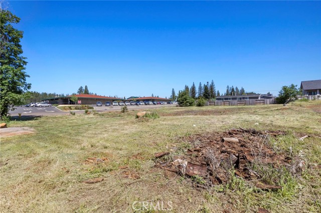 6588 Pentz Road, Paradise CA: https://media.crmls.org/medias/8d61d2ce-e4da-454d-96d0-42cb7e320f65.jpg