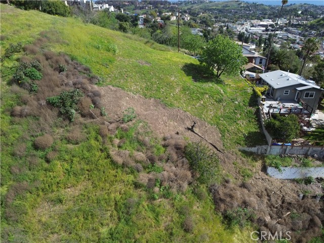 Detail Gallery Image 2 of 4 For 4376 Rose Hill Dr, Los Angeles,  CA 90032 - – Beds | – Baths