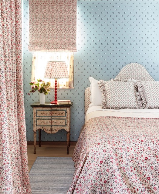 Image 19 of 31 For 2571 Vista