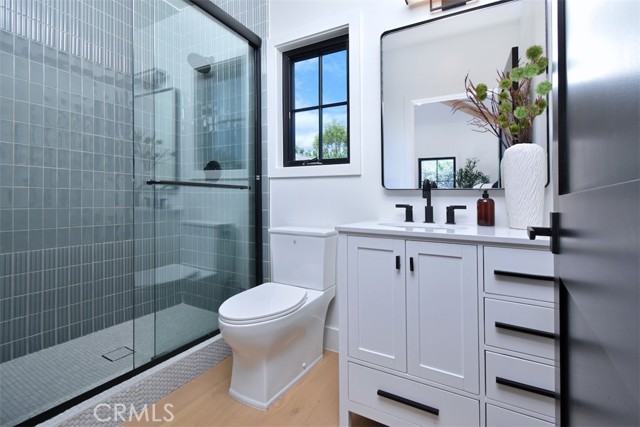 Detail Gallery Image 59 of 68 For 13327 Cheltenham Dr, Sherman Oaks,  CA 91423 - 4 Beds | 5/1 Baths