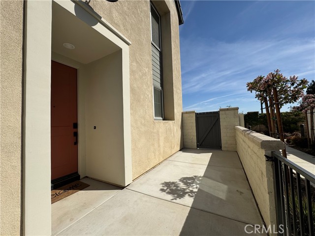3530 E Delight Paseo, Ontario CA: https://media.crmls.org/medias/8d633c34-57f7-4900-8e2c-c05d1535c023.jpg