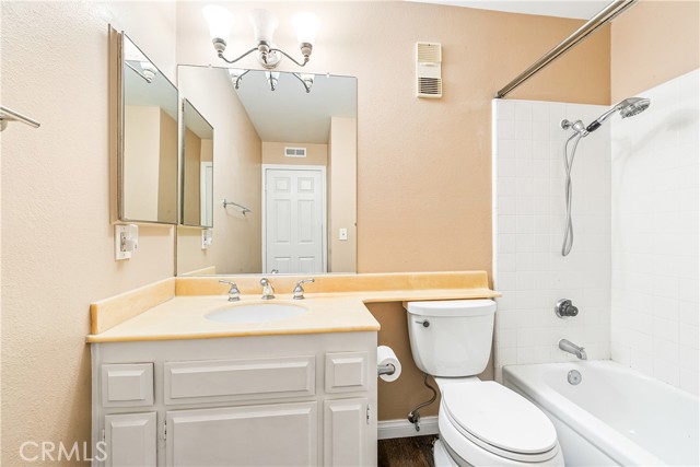 Detail Gallery Image 22 of 41 For 4682 Warner Ave #A204,  Huntington Beach,  CA 92649 - 2 Beds | 2 Baths