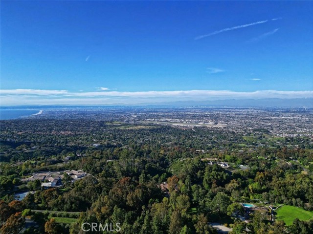 2 El Concho Lane, Rolling Hills CA: https://media.crmls.org/medias/8d63e868-94c7-4756-8102-5f5592350e74.jpg