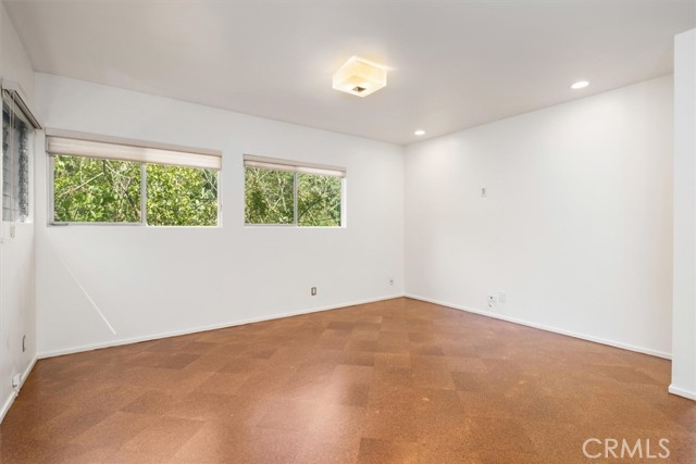 Detail Gallery Image 22 of 26 For 3946 Alta Mesa Dr, Studio City,  CA 91604 - 3 Beds | 2 Baths
