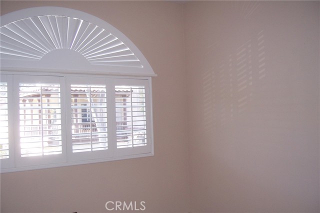 Image 10 of 32 For 10 Tierra Plano