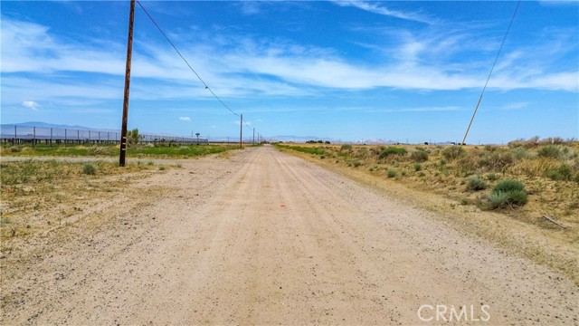 0 Ave H-12, Lancaster CA: https://media.crmls.org/medias/8d665cb0-0dfa-4f69-993b-cae7c385d782.jpg