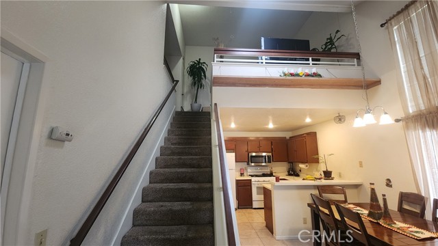 Detail Gallery Image 4 of 24 For 220 E Grant #63,  Santa Maria,  CA 93454 - 2 Beds | 2 Baths