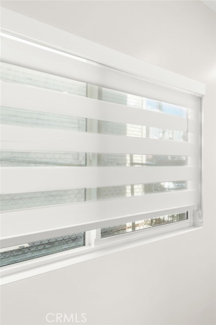 Detail Gallery Image 12 of 30 For 145 E 36th Pl #1/4,  Los Angeles,  CA 90011 - 2 Beds | 1 Baths