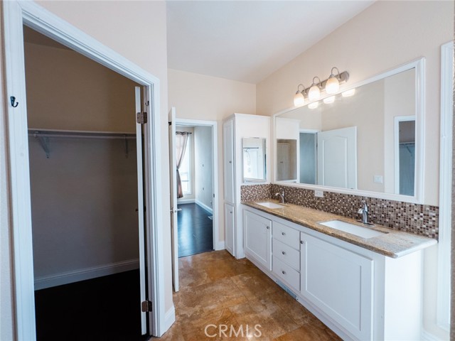 Detail Gallery Image 12 of 19 For 135 Laburnum Ln, Fountain Valley,  CA 92708 - 3 Beds | 2 Baths