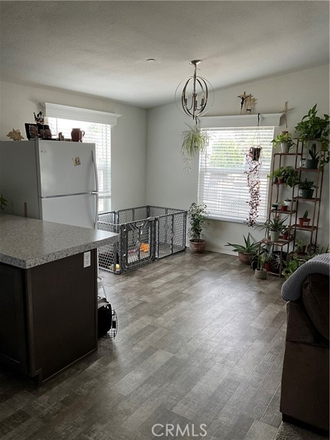 Detail Gallery Image 4 of 13 For 17035 Hidalgo, Perris,  CA 92570 - 3 Beds | 2 Baths