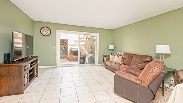 Detail Gallery Image 12 of 48 For 1710 S Mountain Ave #39,  Ontario,  CA 91762 - 2 Beds | 2/1 Baths