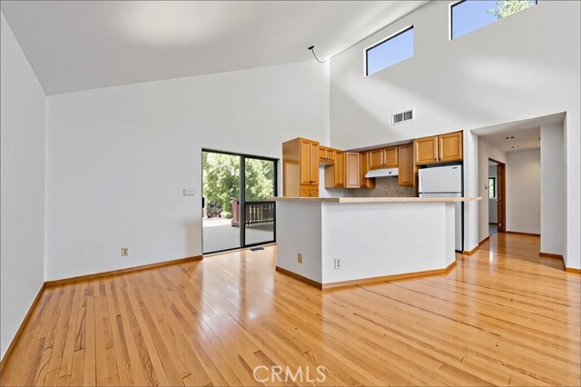 15608 San Moritz Drive, Pine Mountain Club CA: https://media.crmls.org/medias/8d69a1ee-96d4-400e-9139-f4b3b537f021.jpg
