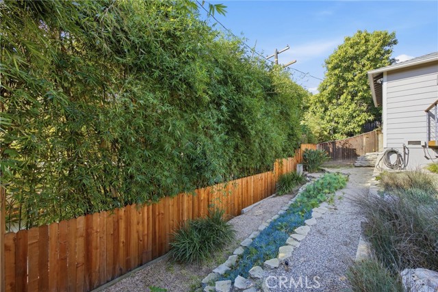 Detail Gallery Image 28 of 34 For 3513 May St, Los Angeles,  CA 90066 - 3 Beds | 2 Baths