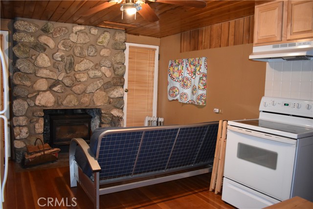 Detail Gallery Image 16 of 27 For 47 Ice House, Mt Baldy,  CA 91759 - 0 Beds | 1 Baths