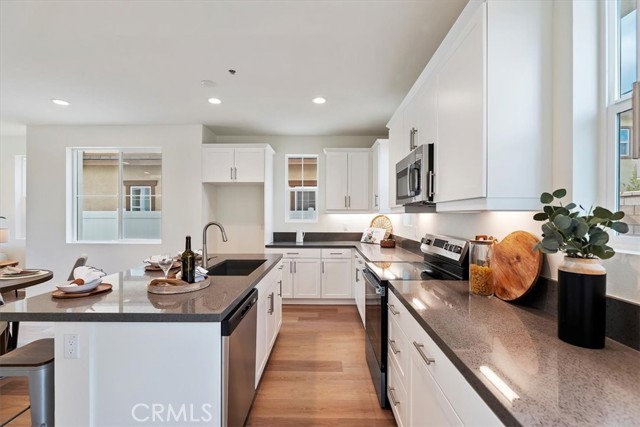 Detail Gallery Image 15 of 40 For 1990 Connor Ln, San Jacinto,  CA 92582 - 3 Beds | 2/1 Baths