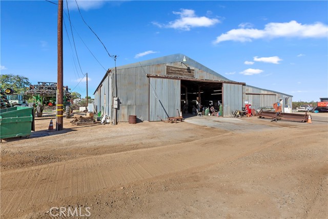 27860 Garbani Road, Menifee CA: https://media.crmls.org/medias/8d6bf162-7082-4376-be9b-3cf272a4eb07.jpg