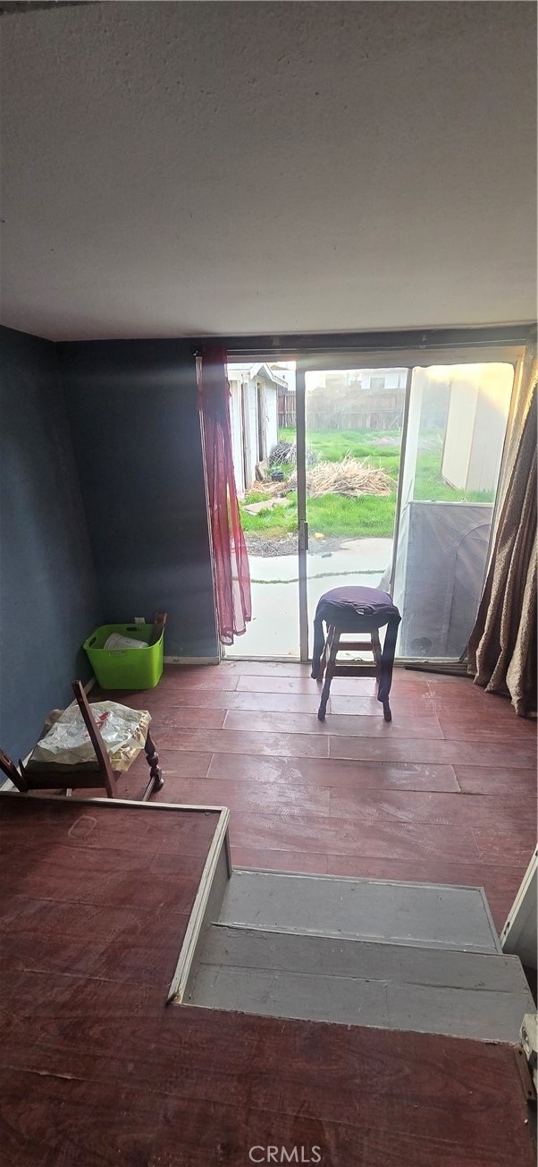 Front Image Thumbnail for CRDW26020576