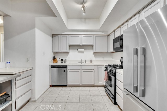 Detail Gallery Image 12 of 37 For 14347 Albers St #103,  Sherman Oaks,  CA 91401 - 2 Beds | 2 Baths