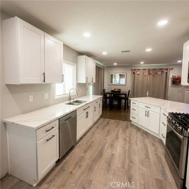 Detail Gallery Image 9 of 20 For 12833 Lewis Ave, Chino,  CA 91710 - 3 Beds | 1 Baths